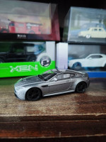 Aston Martin Vantage